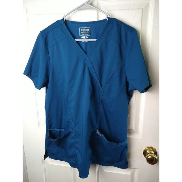 $ Cherokee Revolution Worker Dark Aqua Pockets Scrub Top. Size M - Picture 1 of 7